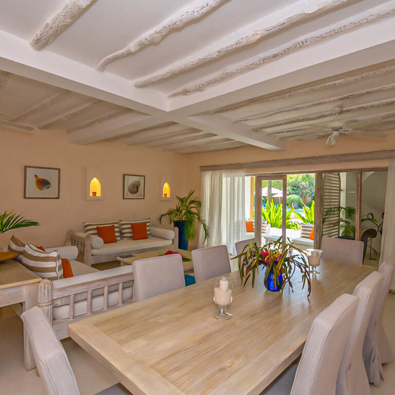 Luxury Four-bedroom Villa
