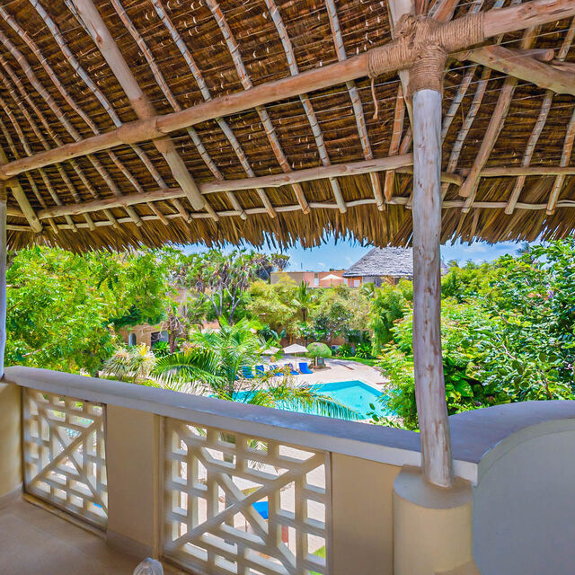 Luxury Three-bedroom Villa